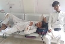 মেলাঘর-সোনামুড়া সড়কে দুর্ঘটনা: আহত তিন মাদ্রাসা ছাত্র