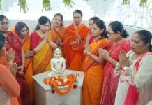 আগরতলায় জৈন মন্দিরে শ্রদ্ধা ও ভক্তিতে মহাবীর জয়ন্তী উদযাপন